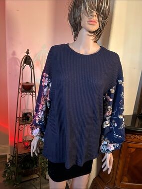 SHEIN Navy Waffle Knit Pullover with Floral Balloon Sleeves